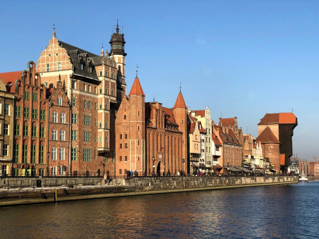 Widok na Gdańsk z perspektywy portu